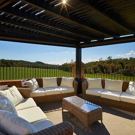 Landhaus Cal Bisbe, Your Rural